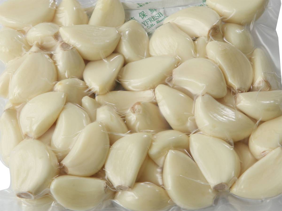 Peeled Garlic